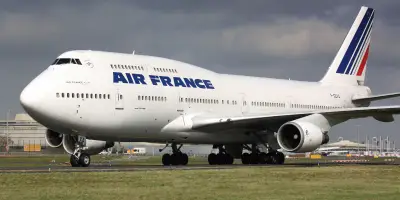 إير فرانس تمدد تعليق رحلاتها إلى دبي والرياض وتل أبيب وبيروت