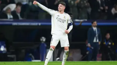 رقم مذهل.. فالفيردي يسجل ثلاثية في شوط واحد أمام مانشستر سيتي