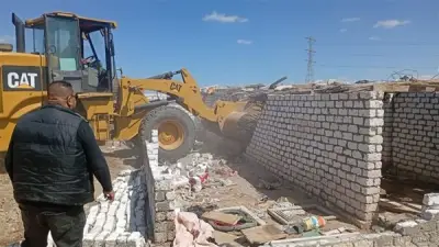 محافظ الإسماعيلية يشدد على التعامل الفوري مع التعديات على أراضي الدولة