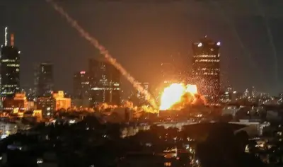 الحرس الثوري الإيراني يعلن امتلاك صواريخ متطورة لم تستخدم بعد