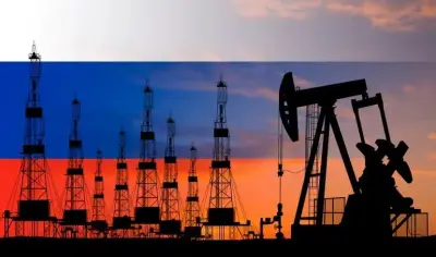 الولايات المتحدة تصدر ترخيصاً مؤقتاً لشراء النفط الروسي لبعض الدول