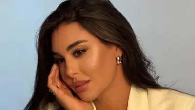 ياسمين صبري تخطف الأنظار بإطلالة كلاسيكية باللون الأبيض عبر إنستجرام