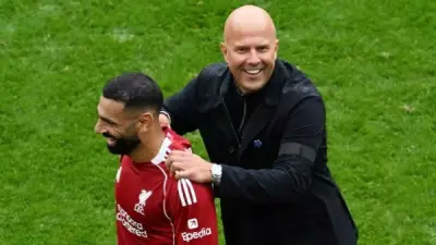 أرني سلوت: ليفربول متحمس لمواجهة توتنهام ويسعى لتحقيق الفوز في الدوري الإنجليزي