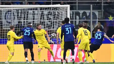 برشلونة يتحرك لضم باستوني من إنتر ميلان رغم مطالب مالية مرتفعة