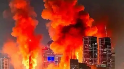 إسرائيل تحت النار: حطام صواريخ إيرانية يشعل حرائق ويحاصر مواطنين في ضواحي تل أبيب