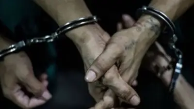 ضبط عصابة متخصصة في سرقة أغطية بالوعات الصرف الصحي بالجيزة