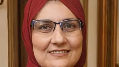 تعيين الدكتورة ريحاب عثمان عميدة لكلية الصيدلة بجامعة عين شمس بقرار رئاسي