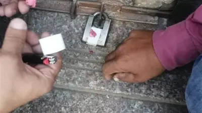 مباحث التموين تغلق جزارة غير مرخصة وتضبط لحوم فاسدة في الحوامدية