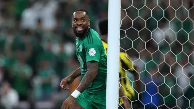 إيفان توني يرد بالضحك على صافرات مشجعي القادسية بعد خسارة الأهلي في دوري روشن