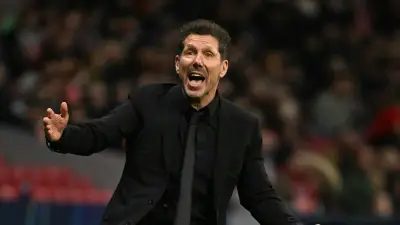 سيميوني يعترف بالارتباك بعد طرد عبقار.. ويثني على روح خيتافي التنافسية