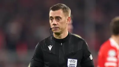 الاتحاد الأوروبي يعلن طاقم تحكيم مباراة مانشستر سيتي وريال مدريد في دوري الأبطال