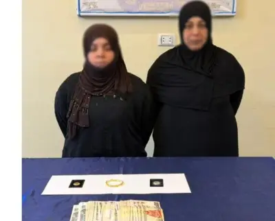 ضبط سيدتين استولتا على بطاقة دفع إلكتروني لمسن واشترتا بها ذهب بالجيزة