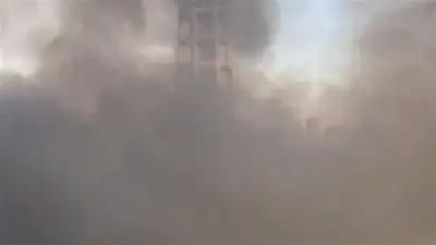 الحماية المدنية بالقليوبية تكثف جهودها للسيطرة على حريق هائل بمجلس مدينة بنها