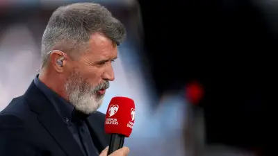 روي كين يرفض كاريك لمانشستر يونايتد ويقترح سيميوني وإنريكي كبدائل