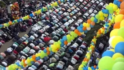 هل تغني صلاة العيد عن الجمعة في يوم واحد؟ الأزهر يوضح الفتوى الشرعية