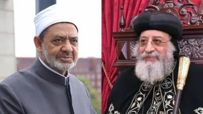 البابا تواضروس يهنئ شيخ الأزهر بعيد الفطر ويطمئن على صحته بعد وعكة مرضية