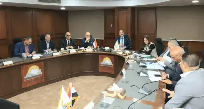 محافظ الجيزة يتابع منظومة الشكاوى ويراجع مصادر التفاعل مع المواطنين