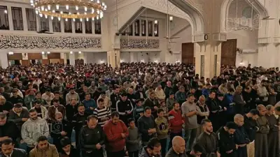 آلاف المصلين يكتظون بمسجدي الفتح وخاتم المرسلين في آخر ليلة تراويح بالشرقية