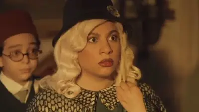 دنيا سامي تخطف الأنظار في 