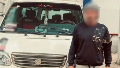 التحفظ على سيارة وسائقها في سوهاج عقب اعتدائه على شخص بالضرب المبرح