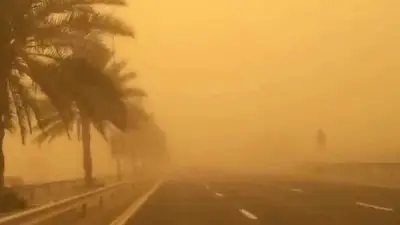 توقعات الطقس غدًا أول أيام عيد الفطر: عواصف ترابية وأمطار متفرقة على مناطق مصر