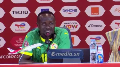 الكاف يطالب ساديو ماني بإعادة جائزة أفضل لاعب بأمم أفريقيا بعد قرارات صادمة