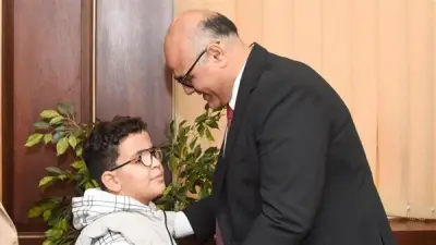 محافظ الإسكندرية يكرم أسر الشهداء في احتفالية عيد الفطر المبارك