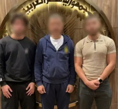 القبض على متهمين بإلقاء أكياس المياه على المصلين في النزهة بالقاهرة