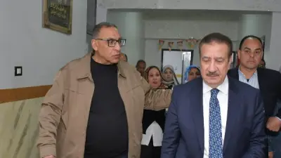 محافظ بورسعيد يزور جمعية رمسيس لرعاية الأيتام ويهنئهم بعيد الفطر