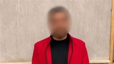 ضبط مسئول تشطيبات عقار في أسيوط بعد تلفيات بمحل وسيارة جراء سقوط سور