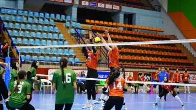 قمة الأهلي والزمالك تحسم لقب دوري سوبر سيدات الطائرة في مواجهة تاريخية