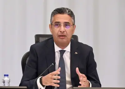 وزارة التموين تنظم عمليات صرف السلع التموينية وتوزيع المواد البترولية