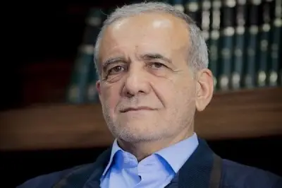 بزشكيان: مضيق هرمز مفتوح للجميع إلا من ينتهك الأراضي الإيرانية