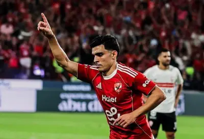 الأهلي يتحرك لتسويق أشراف بن شرقي في سوق الانتقالات الصيفية