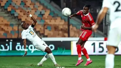 قرار مفاجئ من الأهلي: عدم تفعيل شراء المهاجم الأنجولي كامويش بعد أداء مخيب