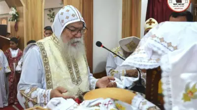 الأنبا مكاريوس يترأس القداس الإلهي بمناسبة عيد نياحة الأم سارة في ديرها بالمنيا