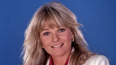 وفاة فاليري بيرين نجمة سوبرمان بعد صراع طويل مع مرض باركنسون