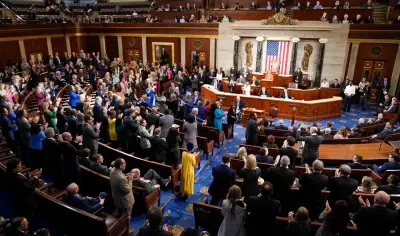 للمرة الثالثة.. شيخ أمريكي يرفض إلزام ترامب بالحصول على موافقة قبل ضرب إيران