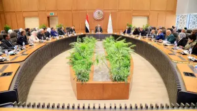 وزير التعليم يوجه بتفعيل درجات أعمال السنة وربطها بالحضور والغياب وتعزيز التربية الدينية