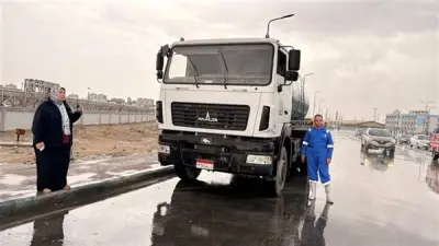 شركة مياه القناة تكثف جهودها لمواجهة تجمعات الأمطار في السويس عبر فرق طوارئ متخصصة