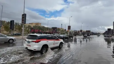 الهلال الأحمر المصري يدفع بفرق طوارئ وسيول للمحافظات لمواجهة آثار الأمطار الشديدة
