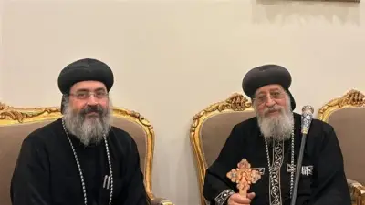 البابا تواضروس يستقبل أسقف المنصورة ويناقش تطوير المعاهد الكنسية