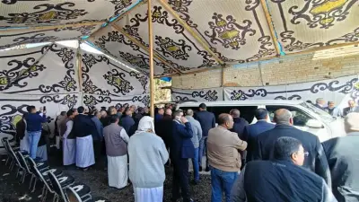 المئات يشيعون والدة وزير الزراعة علاء فاروق في جنازة مهيبة بالإسكندرية