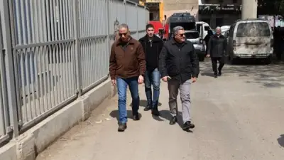 محافظ الجيزة يشن جولة مفاجئة في إمبابة والوراق لضبط الشارع ورفع المخلفات