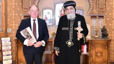 البابا تواضروس يستقبل سفير الأرجنتين ويشرح تاريخ الكنيسة القبطية وخدماتها العالمية