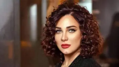 سولاف فواخرجي تنفي تجسيد شخصية أسماء الأسد في عمل درامي وتنتقد الإعلام