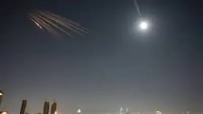 إيران تشن هجوماً صاروخياً جديداً على وسط إسرائيل وتل أبيب والقدس