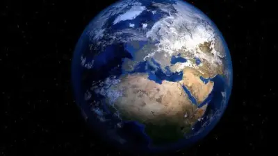 الأرض تتباطأ بأسرع وتيرة منذ ملايين السنين بسبب تغير المناخ