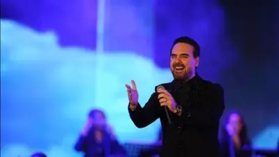 وائل جسار يكشف سبب تأجيل أغنياته الجديدة ويوجه رسالة حب لزوجته في عيد الحب