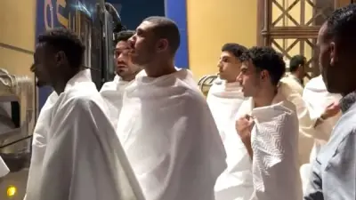 لاعبو منتخب مصر يؤدون مناسك العمرة قبل مواجهة إسبانيا الودية استعدادًا لكأس العالم